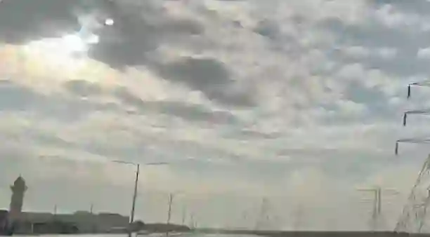 الوطني للأرصاد يحذر من انقلاب كبير في حالة الطقس في أول أسبوع من رمضان على جدة والمدينة ومكة ويطلب من الجميع البقاء في بيوتهم في هذه ال