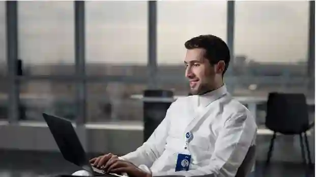 نظام العمل السعودي وكيف يتم حساب إجازات القطاع الخاص والشغل أيام العيد اليوم بيومين ولا ثلاثة؟ 