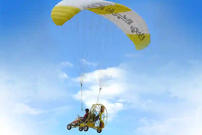 بعد اقرارها رسمياً.. شروط الحصول على رخصة ممارسة رياضة الطيران الشراعي في السعودية