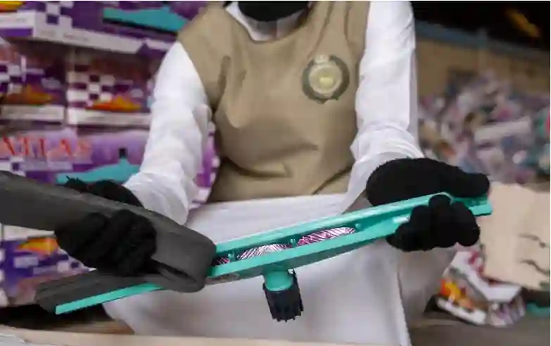 صور لبس قوات مكافحة المخدرات الجديد في السعودية نساء ورجال 1446 