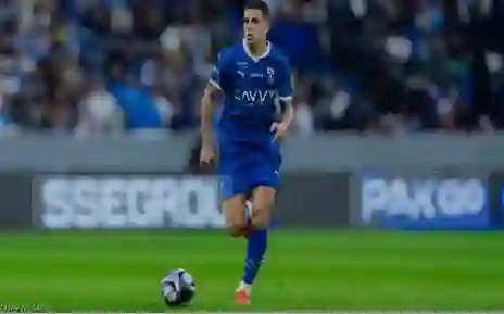 خسارة كبيرة للهلال تلحق به سلسلة هزائم مبكرة لمدة شهرين قادمين وخيسوس يلعب بالورقة الأخيرة قبل السقوط 