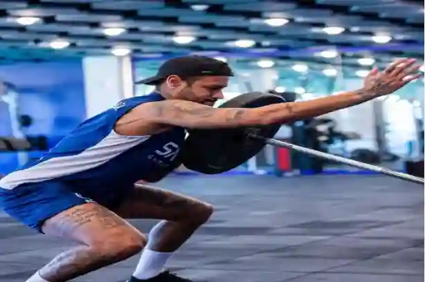 نيمار يحرج إدارة الهلال بهذا التصريح الغريب 