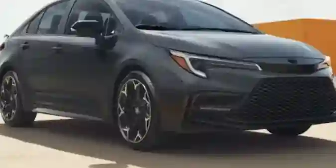 مميزات ومواصفات وأسعار الاصدار الخاص من تويوتا كورولا FX 2025 في السعودية 