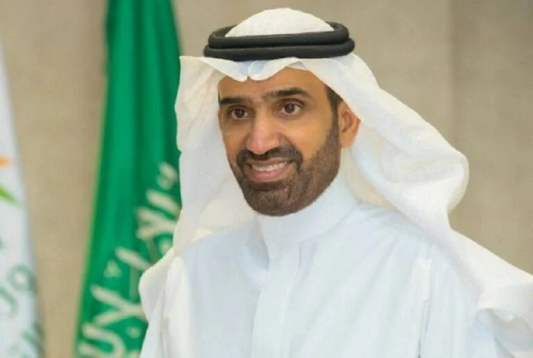 من اليوم شركات ومؤسسات القطاع الخاص ملزمة بتدريب الطلاب في السعودية ودفع هذه المبالغ لهم ش