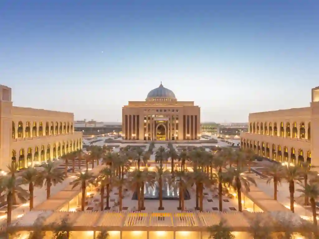 قائمة أهم الجامعات الحكومية والخاصة في الرياض والتخصصات المتاحة فيها وموعد فتح التقديم للطلاب المستجدين