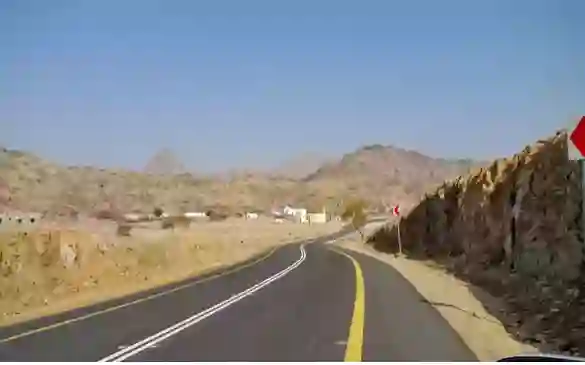 بعد افتتاح الطريق السريع كم المسافة بين الرياض وضرمة 