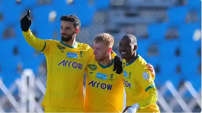 عُمر السومة يضرب الأهلي بدون أي مواجهة ويضع قيادة النادي في موقف محرج بضربة معلم 