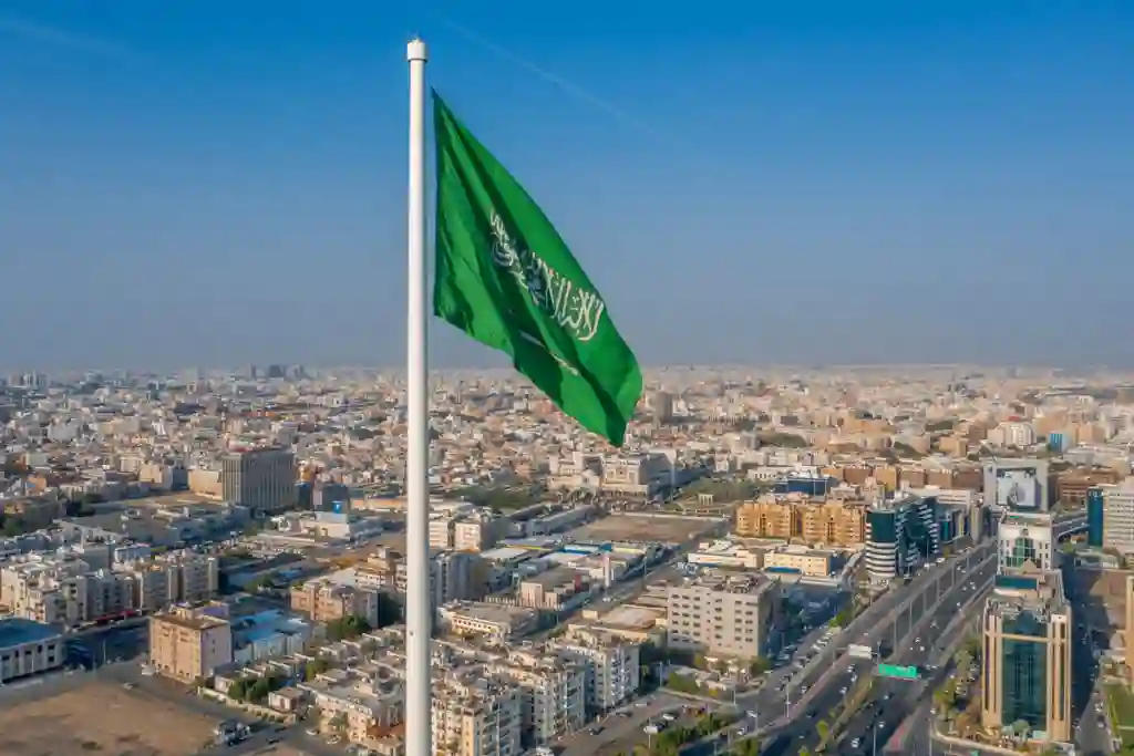 رسمياً: السعودية تخفض رسوم الاقامة الدائمة في المملكة وهذه قيمة الرسوم الجديدة من بداية 20