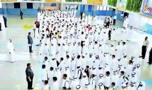 قطر تعلن عن شروط جديدة لتسجيل أبناء الوافدين والمقيمين في المدارس القطرية تطبق من العام الدراسي الجديد 