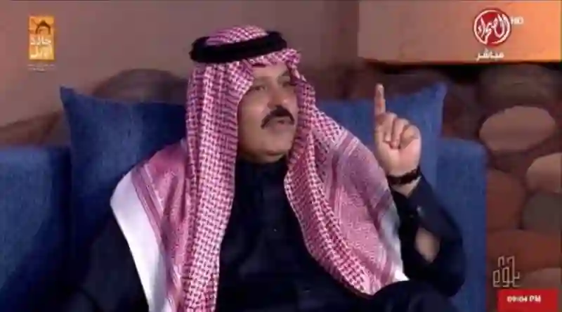 فيديو هذا ما حدث لأمير سعودي نزل لسوق شعبي وهو متنكر