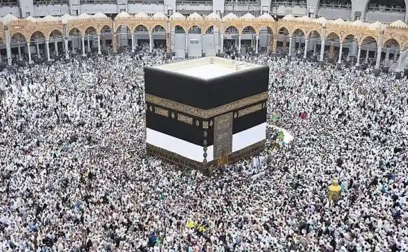 الساعة كم تبدء صلاة التراويح في الرياض وجدة ومكة والمدنية والدمام وتبوك ونجران وجازان 