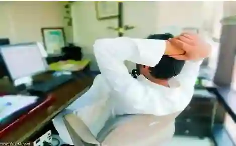 وزارة الصحة السعودية تعلن عن عقوبات قاسية بحق من يستخدم هذه الوثائق للحصول على إجازة مرضية 