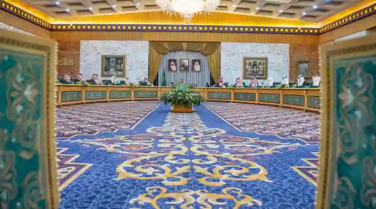 وش أهم مميزات نظام وقف الخدمات الجديد وهل يطبق على المقيمين؟