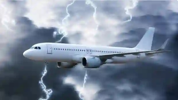 إحذر من الجلوس في هذه الاماكن من الطائرة غير الذيل و 3نصائح لتضمن سلامتك أثناء الرحلات الجوية 