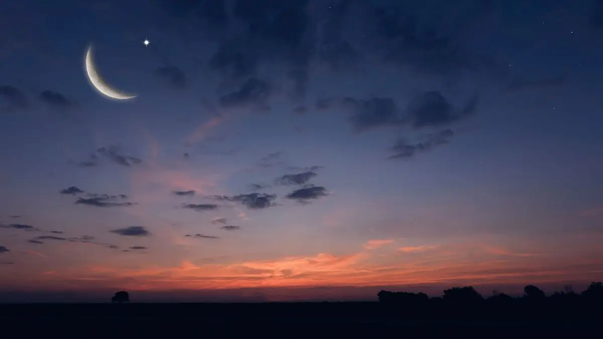 الزعاق يكشف كم ساعة صيام في رمضان 1446 في الرياض وجدة والدمام 