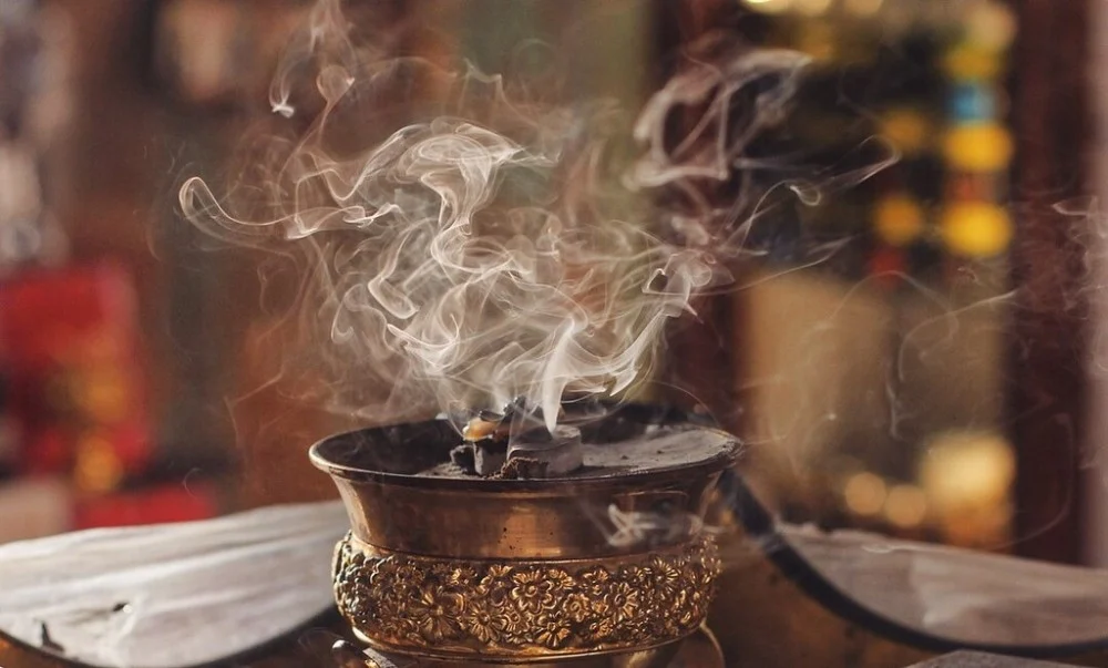 تحذير عاجل في السعودية من أنواع بخور تحتوي مواد ضارة تسبب مشاكل خطيرة حتى لمن ليس لديهم مشاكل في القلب والرئة