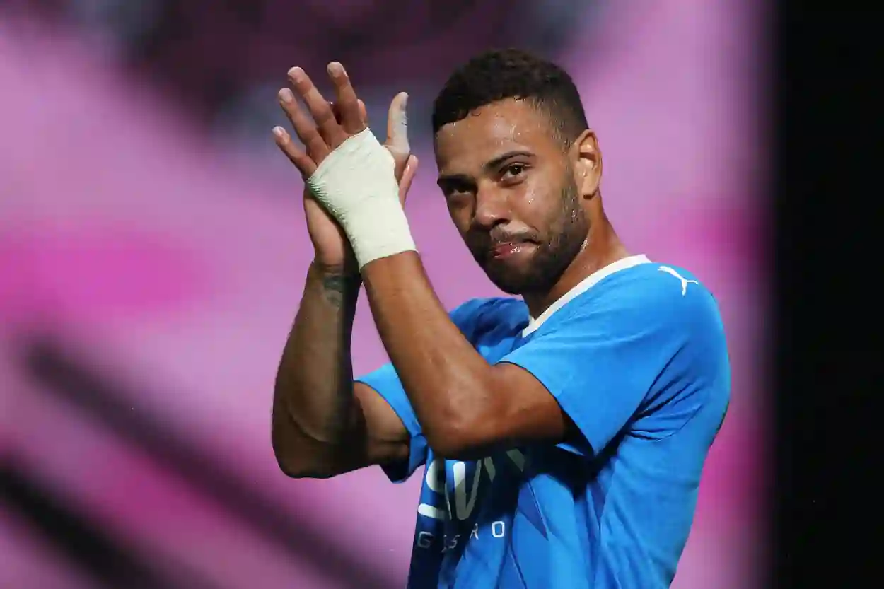 الكشف عن السر الذي اكتشفه لودي ودفعه للهرب من السعودية وموقفه القانوني الحالي مع الهلال