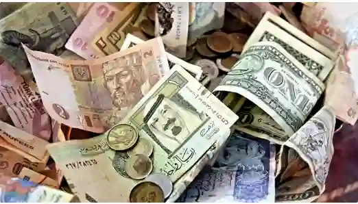 أخر تحديث لسعر صرف الجنيه المصري مقابل الريال السعودي والدينار الكويتي في البنوك والسوق الموازي 