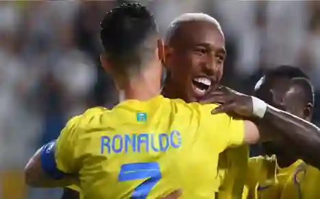 في كشف المستور.. هكذا تسبب كرستيانو رونالدو في رحيل تاليسكا عن النصر 