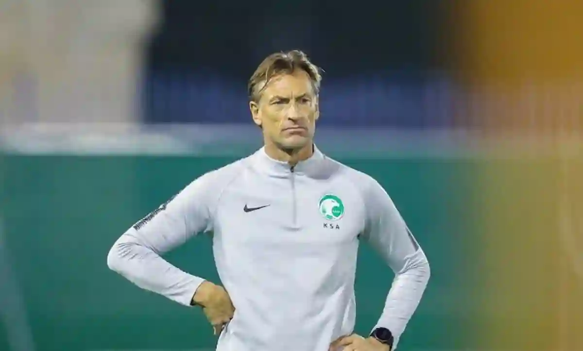 رغم التأهل للمونديال مصادر تحسم الجدل حول مصير رينارد