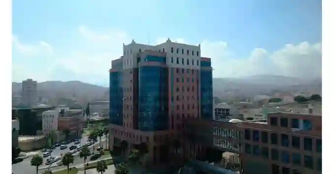 يمني يتحرش بسعودية في عسير والقبض عليه خلال دقائق والكشف عن العقوبة التي تنتظره 