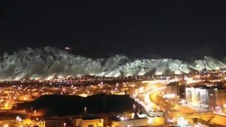 مشروع أزالة هذه الاجزاء من جبل أحد ونقلها مصدر يكشف حقيقة ما تم نشره 