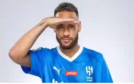 نيمار يقلب الطاولة على إدارة الهلال ويعلن قراره الأخير حول البقاء مع الزعيم بهذا الشرط 