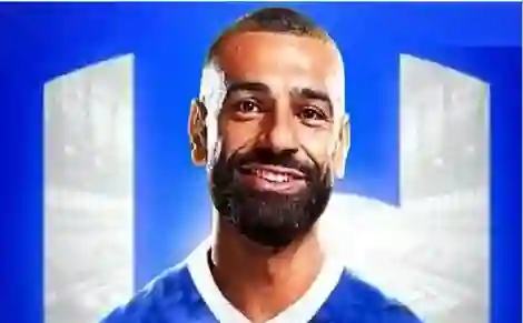 مفاجأة كبيرة بعد الكشف عن من يقف وراء تعطيل صفقة انتقال محمد صلاح للهلال 