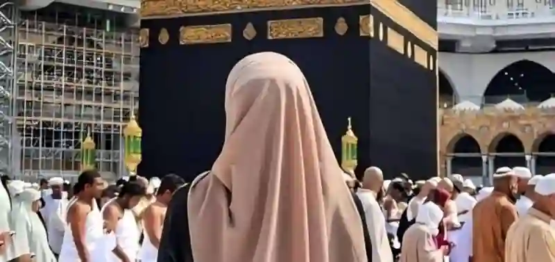 3 جنسيات عربية السعودية تمنع عنها تأشيرة العمرة هذا العام ووزارة الحج والعمرة تنشر التفاصيل 