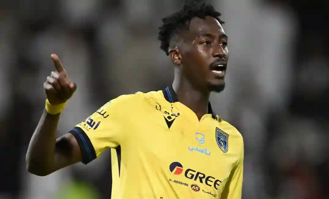 صراع ناري بين النصر والهلال لضم هذا النجم والحسم خلال ساعات 