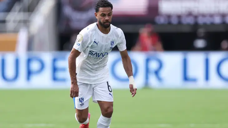 خبراء قانونيون يكشفون السيناريو الأقرب لحل أزمة لودي مع الهلال