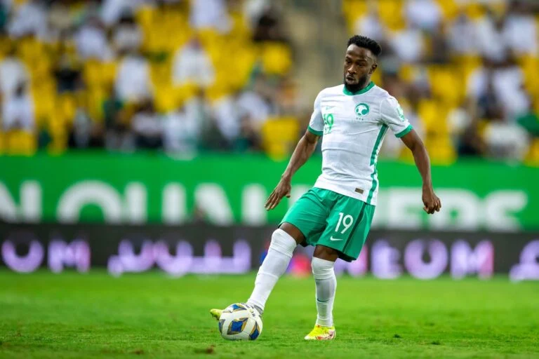 مانشيني يستبعد نجم جديد من تشكيلة الأخضر في قطر