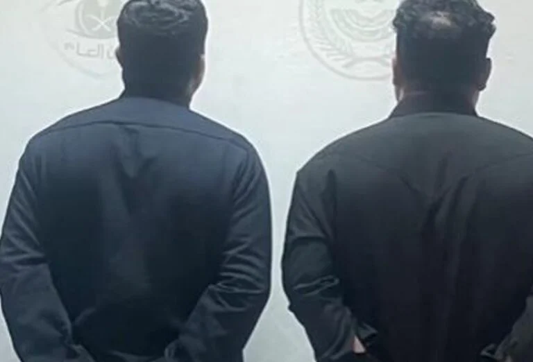 تفاصيل فضيحة تحرش كبيرة داخل محل تجاري في المدنية المنورة 