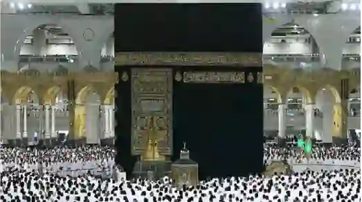 ممنوعات جديدة يمنع على المعتمرين حملها عند دخول السعودية أو الخروج منها حتى نهاية شهر رمضان 1446