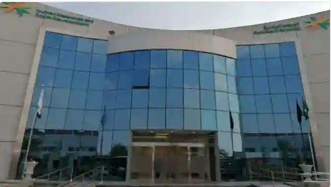 السعودية تعلن عن إجراء جديد قبل استقدام أي عمالة وافدة من 160 دولة تمنع اصدار تأشيرات العمل لمن لا يحملون هذه الشهادة 