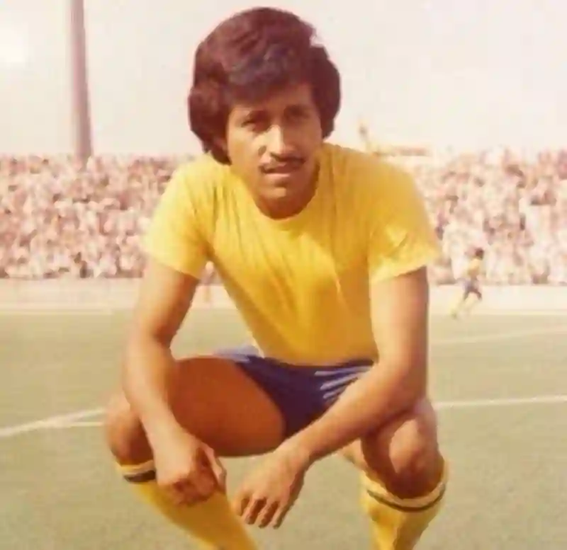 تفاصيل جديدة عن حياة الأمير ممدوح بن سعود بن عبد العزيز وأهم مبارياته التي لعبها مع النصر 