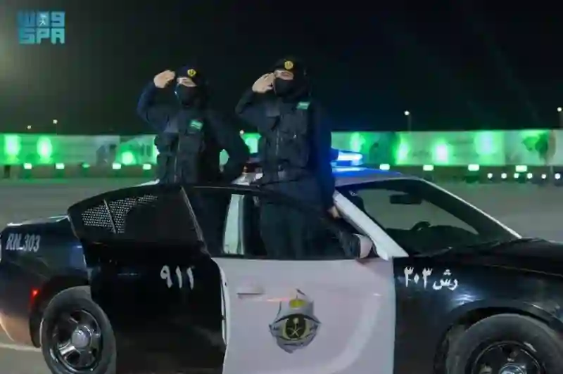 فيديو عرض عسكري للمجندات السعوديات الجميلات والقويات بأسلحتهن 