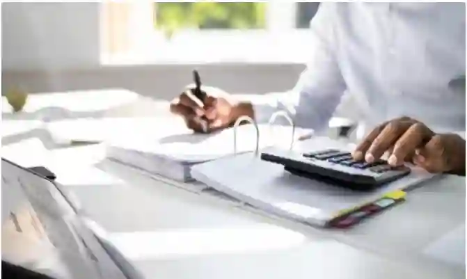 تتضمن زيادة عدد ساعات العمل الشهرية .. أهم تعديلات نظام العمل المرن الجديد في السعودية بعد صدور قرار رسمي بتعديله وهذا موعد بداية تطبيق