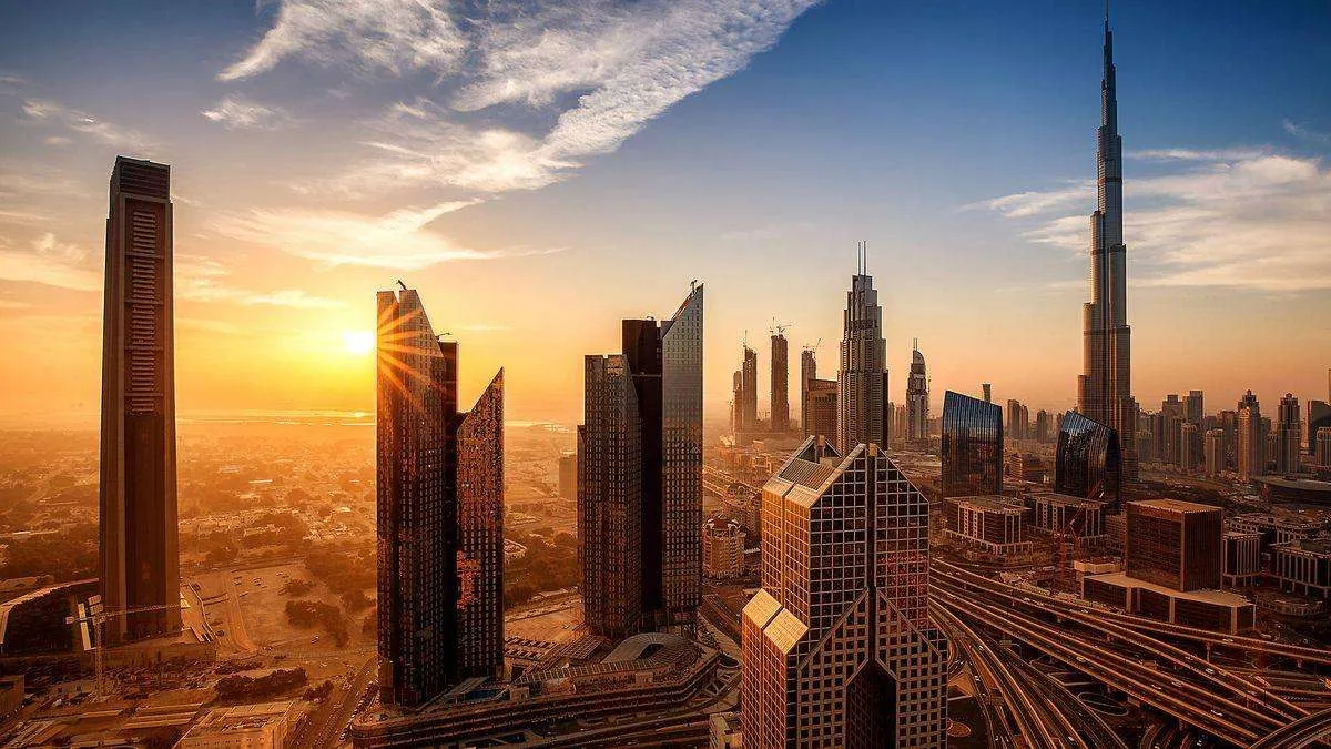 إحصائية رسمية جديدة تفجر مفاجأة عن عدد سكان دبي ونسبة المواطنين والأجانب في دبي 