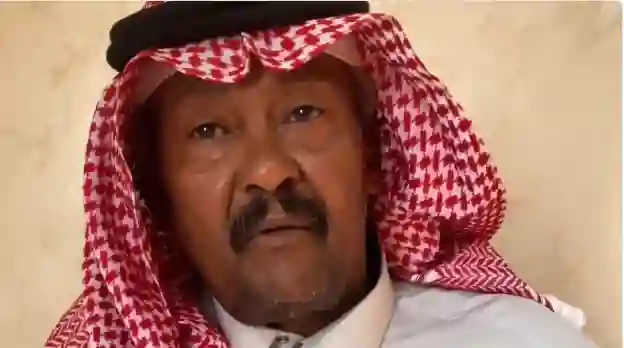 الكعبي الذي اختفى قبل 33 سنة عن عائلته في جازان وعندما عاد إليها تفاجأ بما حدث لأبناءه 