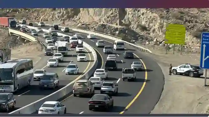 المرور يعلن إغلاق طرقات جديدة بين الطايف ومكة بعد إغلاق الهدا ويحدد تاريخ افتتاح الطرق والمسارات البديلة 