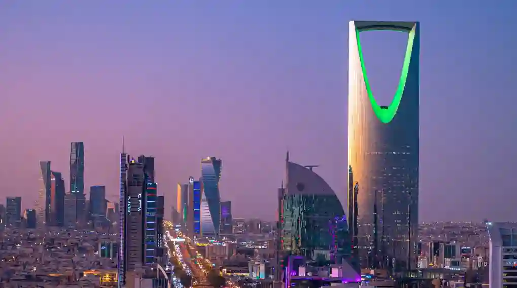 بعد عطلة يوم التأسيس.. الكشف عن موعد الاجازة الرسمية للقطاعين العام والخاص والمدارس والجامعات في السعودية 