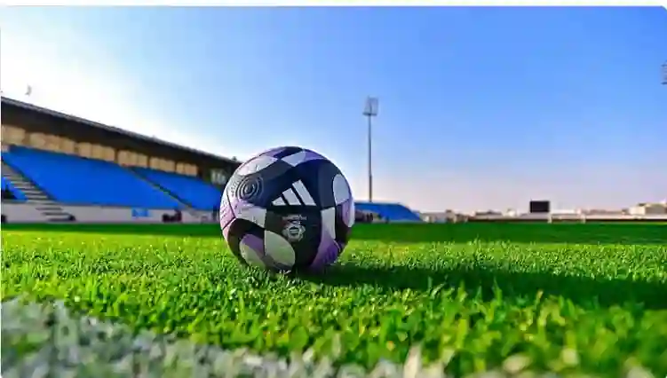 قمتان الليلة في دوري روشن والاتحاد والأهلي في امتحان صعب والنصر يرمي بورقته الأخيرة