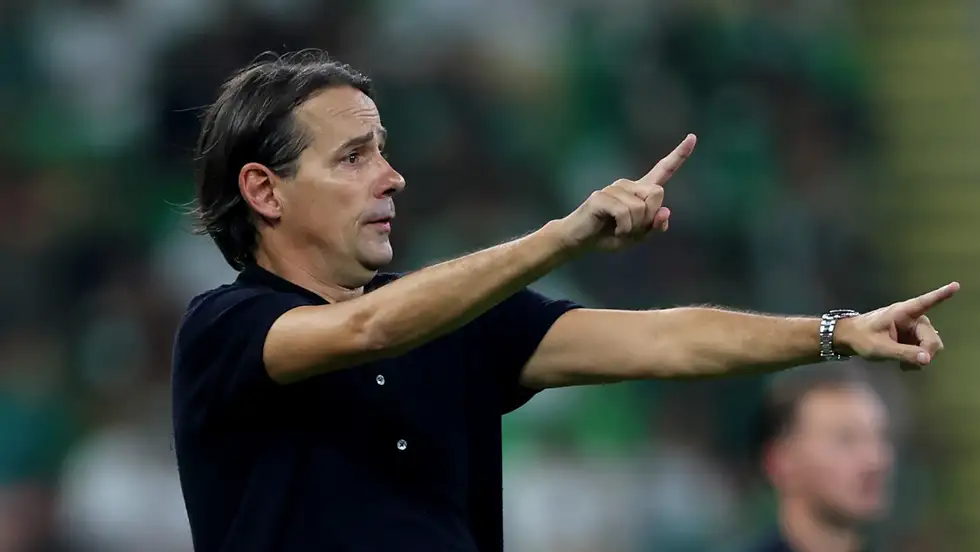 إنزاجي يوجه ضربة قاسية لثنائي الهلال ويعلن عدم حاجته اليهما ويطرح الأسماء البديلة 