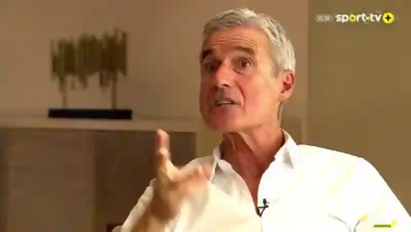 كواليس صفقة انتقال اوتافيو الى النصر وعلاقة نيمار بها