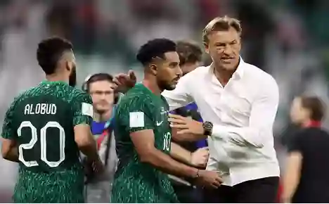 مفاجئة اللحظة الأخيرة وتسريبات صادمة عن قائمة المنتخب السعودي في مواجهة عُمان وسبب استبعاد نصف نجوم المنتخب قبل دقائق من انطلاق المبارا