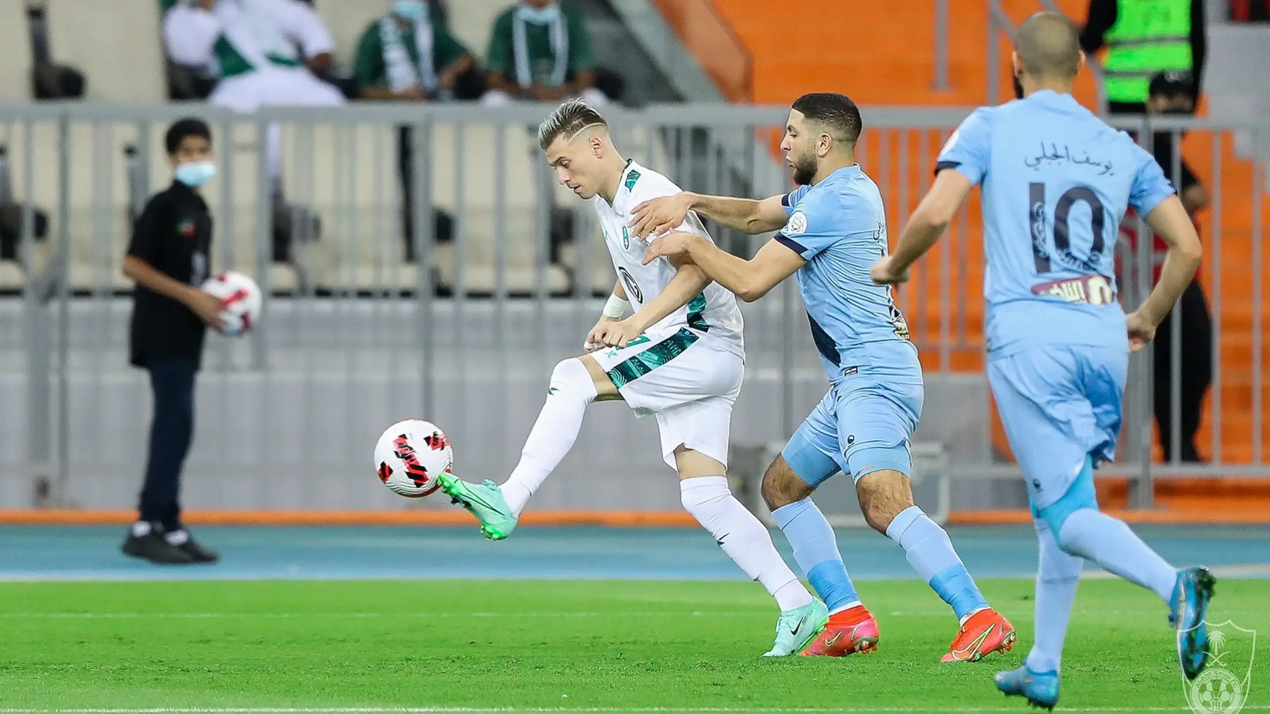 مباراة الأهلي وأبها في الدوري السعودي