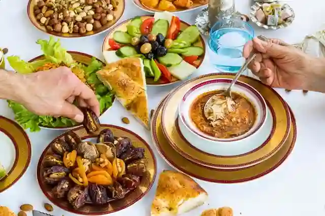 ما هي مكونات الافطار الصحي في شهر رمضان؟ 