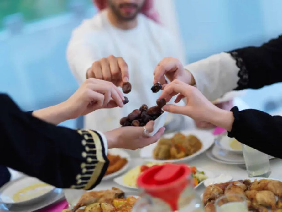 وش كفارة الافطار العمد في شهر رمضان؟ 